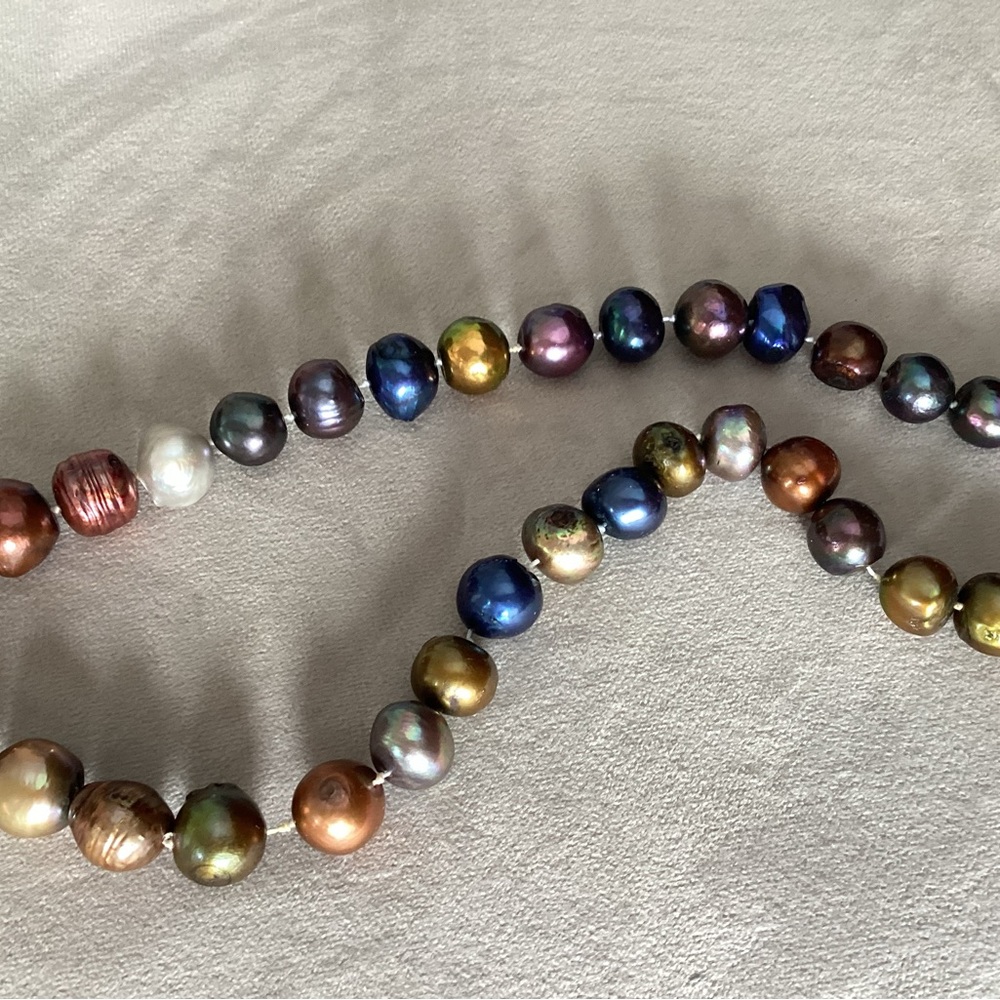 Jewelary - Picture 4 of 8